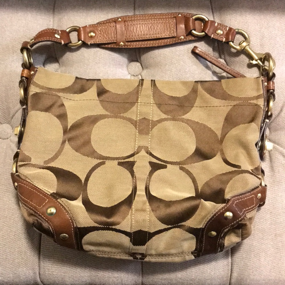 Coach shoulder bag